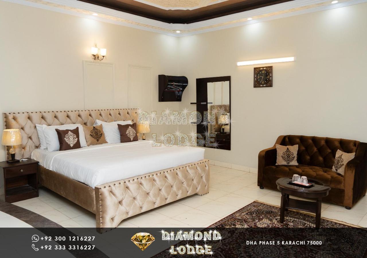 Diamond Lodge Karachi Bagian luar foto